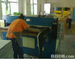 綠紡環保袋廠 牛津布袋、西服套、禮品袋與成人用品的專業制造商